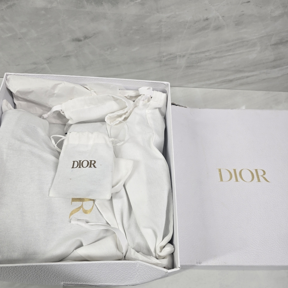 Dior Sneakers - Picture 12 of 13